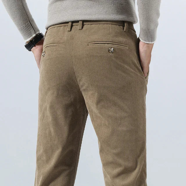 Heren Broek met Smal Toelopende Pijpen en Steekzakken